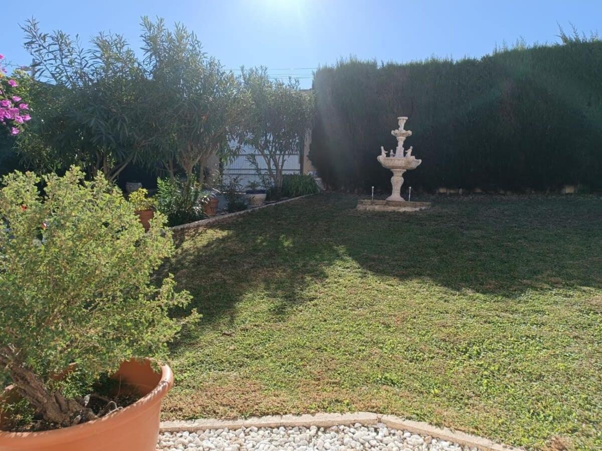 Quaint Ground Floor Apartment With Pool Lb1 Torrevieja Exteriér fotografie